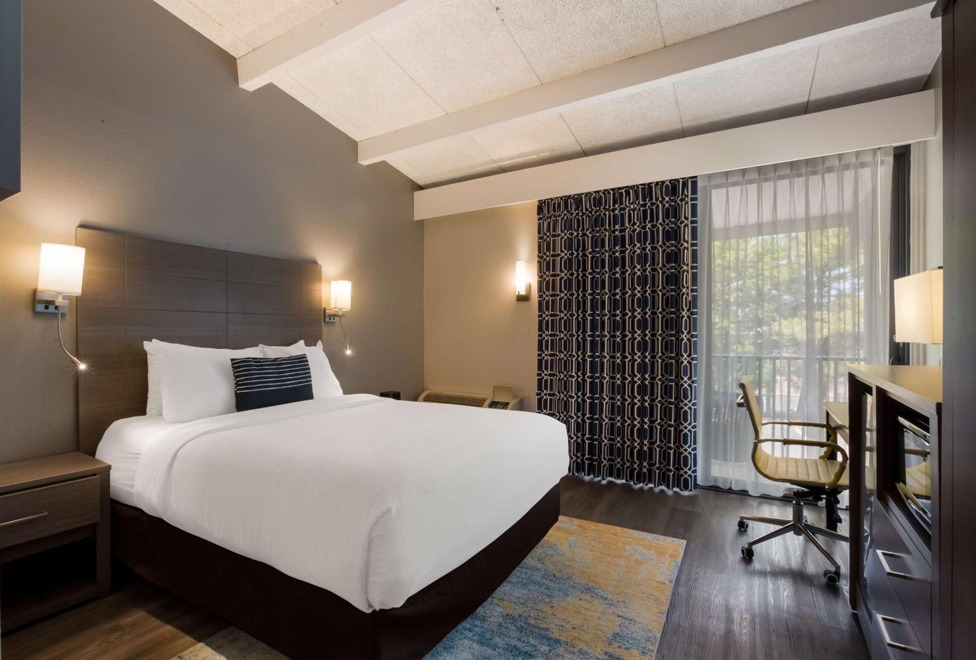 The Hub Middletown Red Bank- Best Western Signature Collection Bagian luar foto